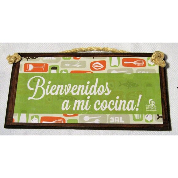 Wood Hanging Kitchen Sign “Bienvenidos a mi cocina! (Welcome To My kitchen!) - Picture 3 of 6
